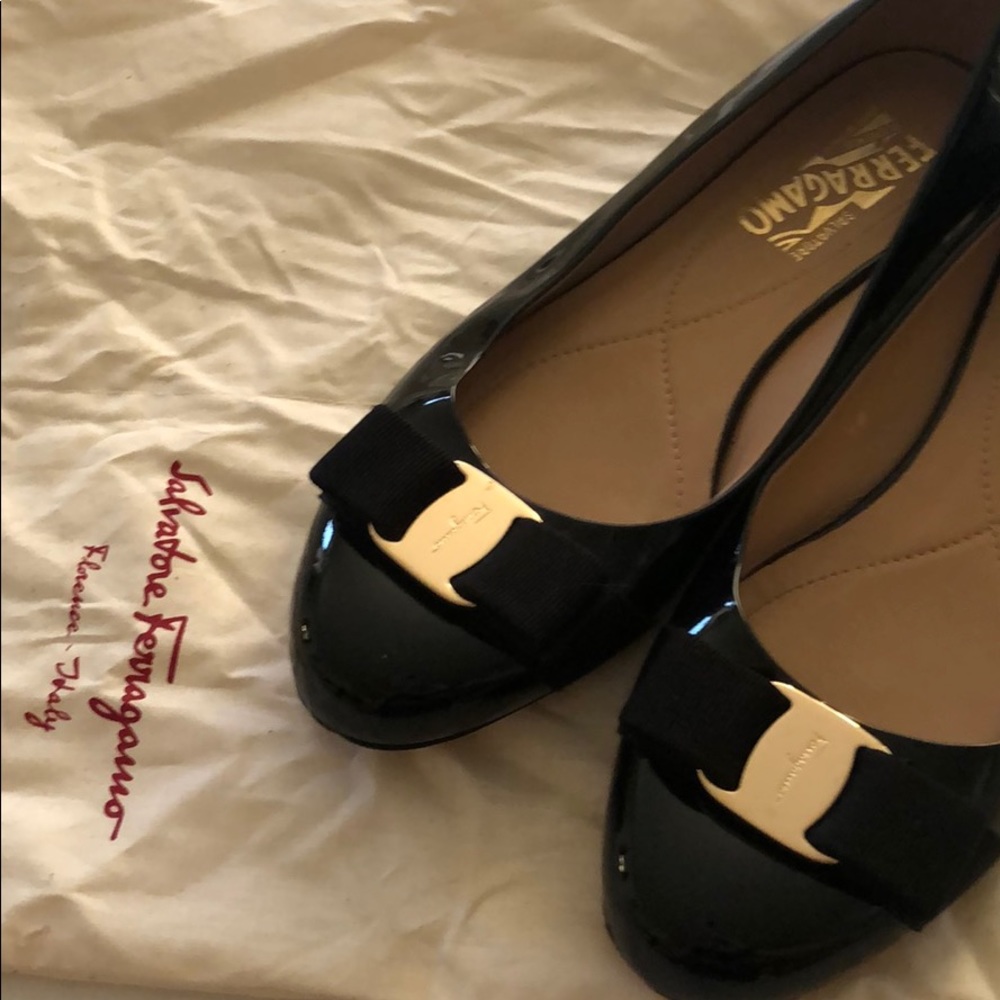Ferragamo Varina Ballet Flats